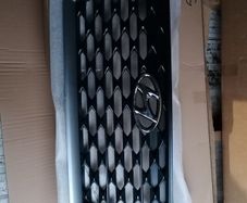 Hyundai Tucson Main Grille