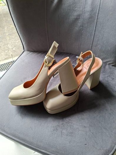 leather shoes