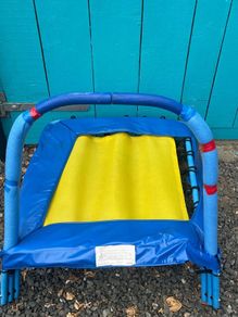 Trampoline