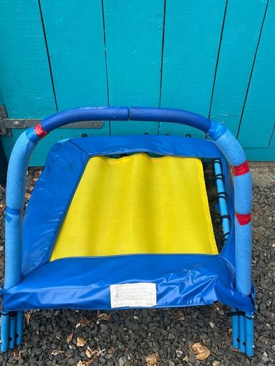 Trampoline