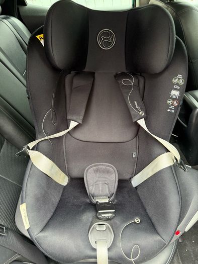Cybex sirona GI i-size 360