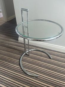 Adjustable side table