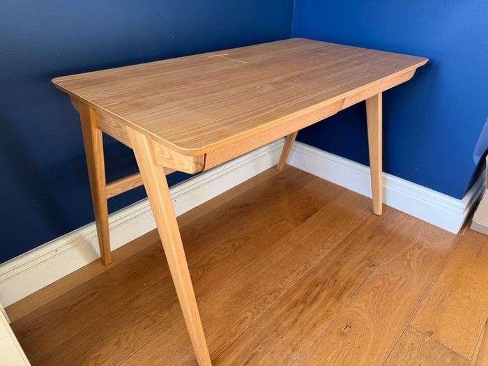 Kave Julia Desk