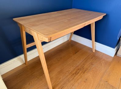 Kave Julia Desk