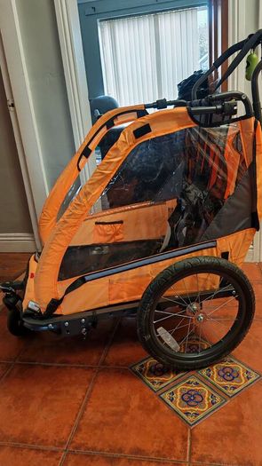 Running/cycling kids trailer