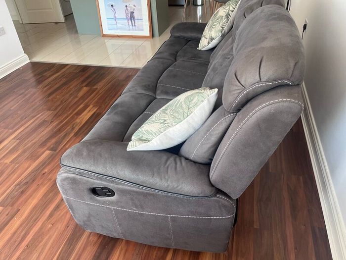 Reclining Sofas in Dublin