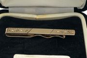 tie clip