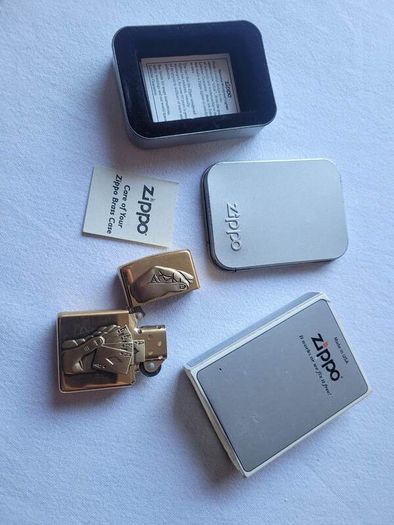 Zippo Full House Poker Lighter (Never Used!)