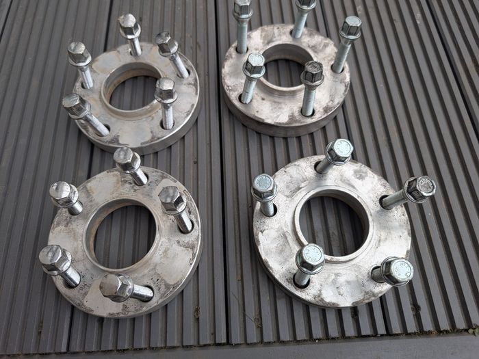 5x120 bmw spacers with bolts