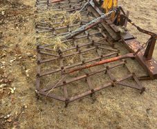 Zig zag harrow