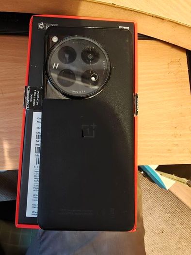 OnePlus 12