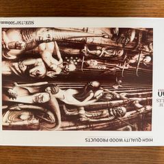 Free jigsaw puzzle (H.R. Giger)