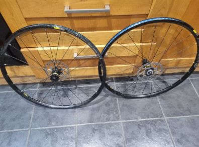 bike wheels  mavic allroad great condition