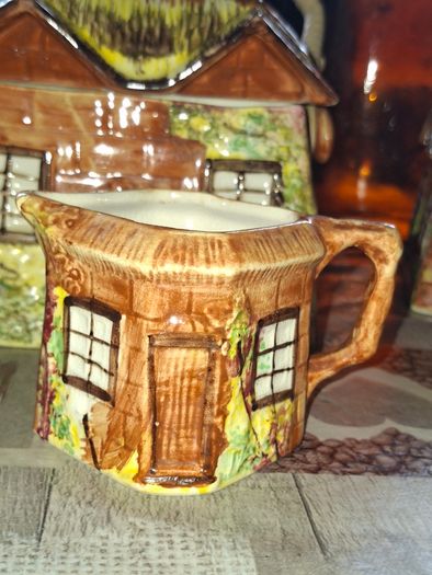 Antique Price & Kensington Cottage Ware Sugar Bowl and Milk Jug PRICE IS FOR THE TWO PIECES,  Postage Available or Collection,