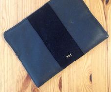 Dickens & Jones Leather Pouch New