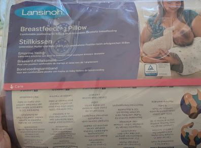breastfeeding pillow lansinoh