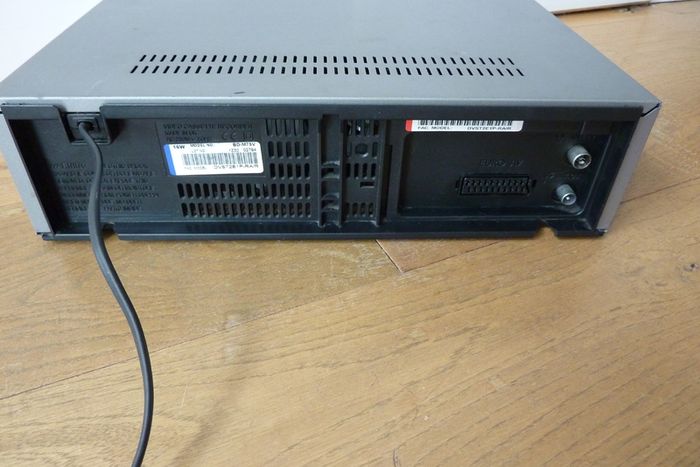 Video cassette recorder (VHS)