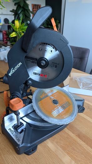 Mitre saw with stand