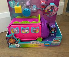Gabbys Dollhouse bus