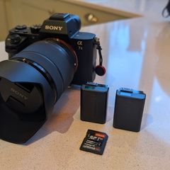 Sony Alpha A7 II Full Frame Bundle + 3 Lenses + case & batteries