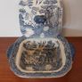 Fabulous Antique Blue and White Transferware Willow Pattern Large Lidded Tureen/Vegetable Dish For Display, Unknown Maker, Most Likely Staffordshire Made Image 4