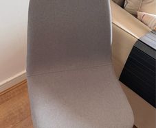 4 Semi-New Dining Chairs for Sale