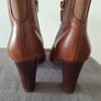 Women's  Clarks boots Image 6