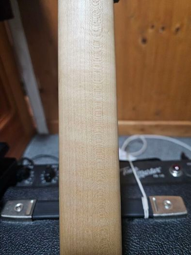 Kiesel Solo-6 Custom Burl Maple Top - Transparent Black