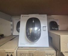Microsoft 1850 3 Button Wireless Mobile Mouse - Black