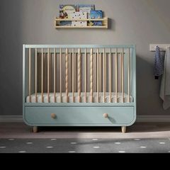 Baby/Toddler cot