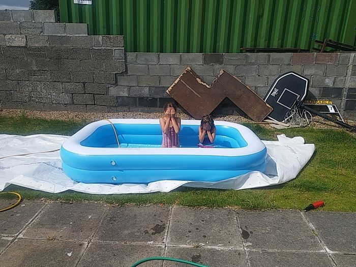kids large pool brand new in box got 2
