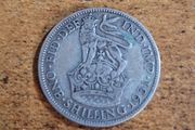 Great Britain UK 1931, One Shilling, George V, Silver Coin - free standard postage