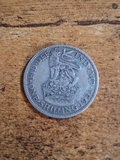 Great Britain UK 1931, One Shilling, George V, Silver Coin - free standard postage