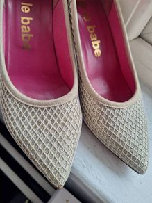 Le Babe Gold Size 38 1/2