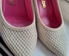 Final Reduction Le Babe Gold Size 38 1/2