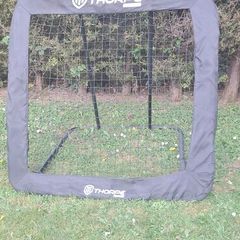 Football rebounder hardly used
