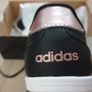 Adidas tennis Image 3