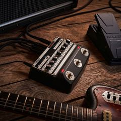 Boss DM-101 Analog Delay Machine (Free Shipping)
