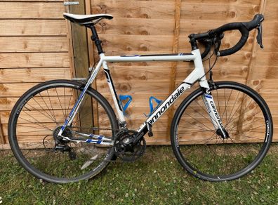 Cannondale Racing Bike