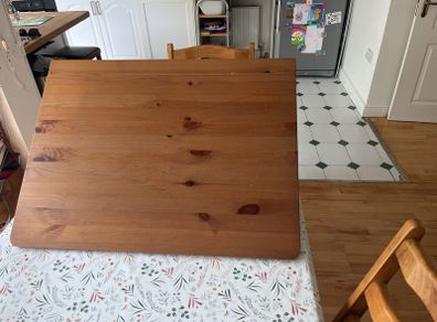 drop leaf table.. wall mounted