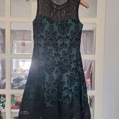 Quiz dress size 12