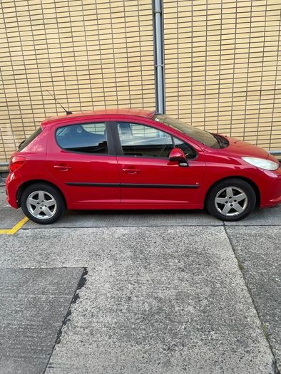 Peugeot 207 2006