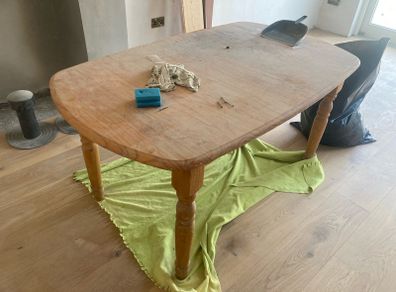 Kitchen Table -Pine