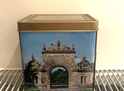 M&S Swan Lake Tin