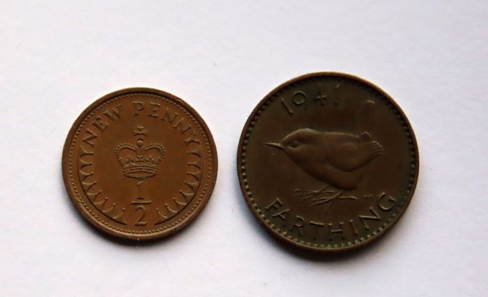 2 old British coins half new penny & farthing