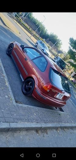 Honda Civic 1.5i LS VTEC