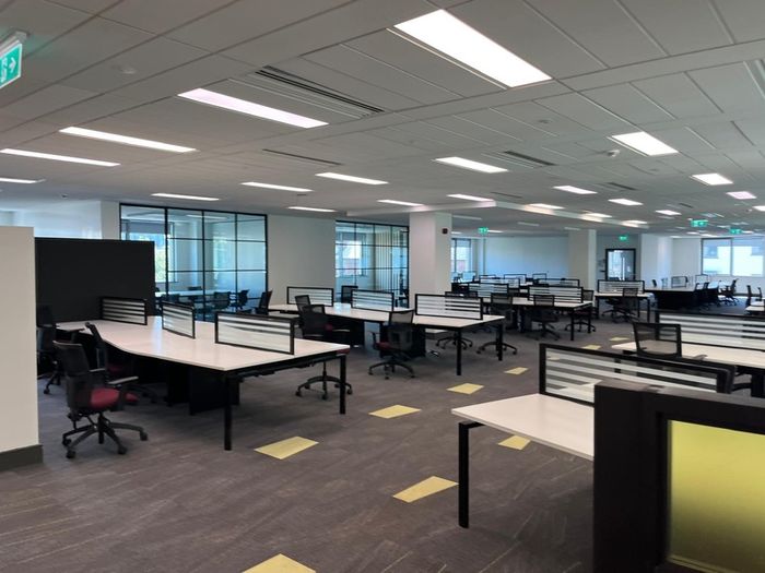 office x 400 Job lot groups of 6 work stations