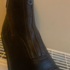 Hobo Leather jodhpur boots literally worn once can post if required
