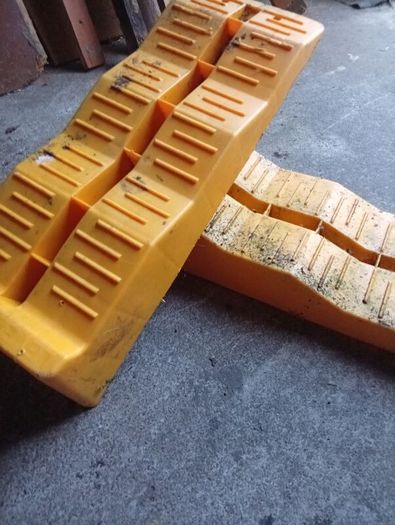 levelling ramps