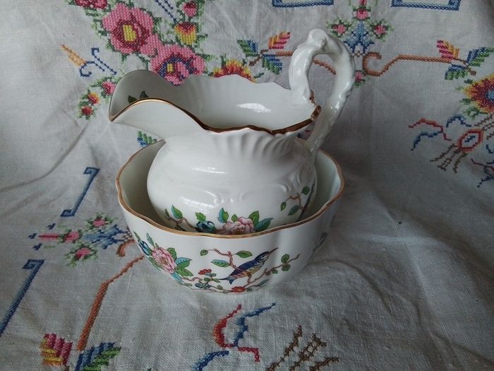 Aynsley "Pembroke" Large Jug & Bowl